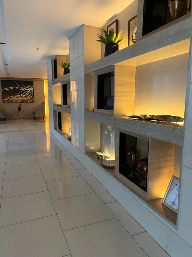 Sea Residences Paul'S Place Manila Exteriör bild