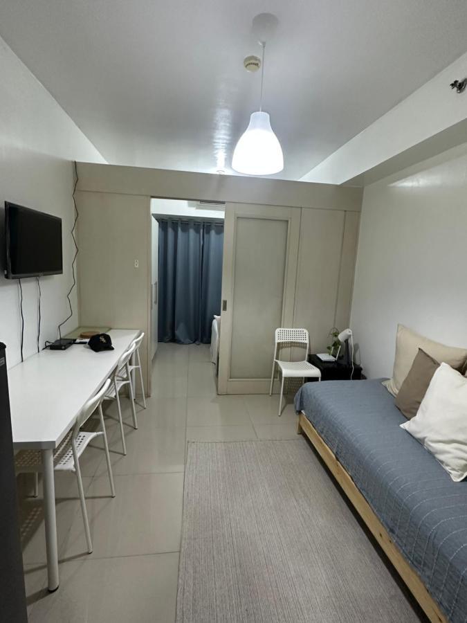 Sea Residences Paul'S Place Manila Exteriör bild