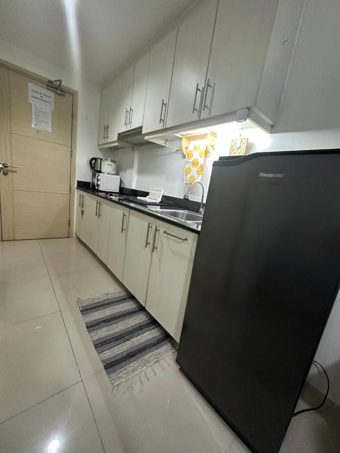 Sea Residences Paul'S Place Manila Exteriör bild