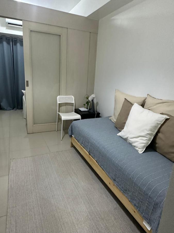 Sea Residences Paul'S Place Manila Exteriör bild